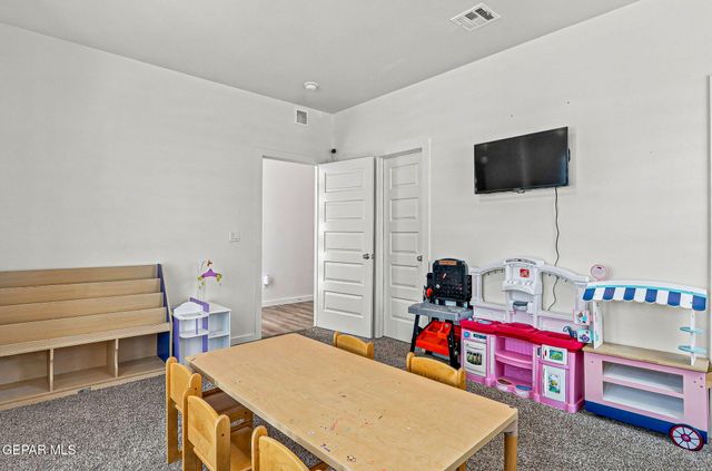 14585 JOHN MCNEELY Avenue, El Paso, TX 79938