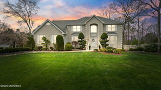101 Erin Drive, Jackson, NJ 08527