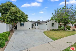 18343 Calvert Street, Tarzana (los Angeles), CA 91335