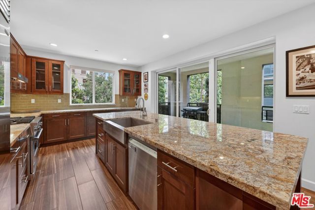 12883 Runway Road 1, Los Angeles, CA 90094