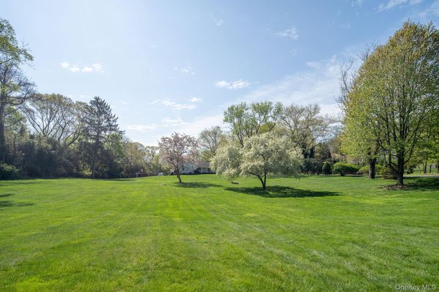 6 Lloyd Haven Drive, Lloyd Harbor, NY 11743