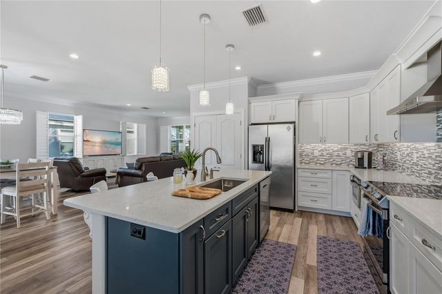 7272 CEDARCREST BOULEVARD, Lakeland, FL 33810