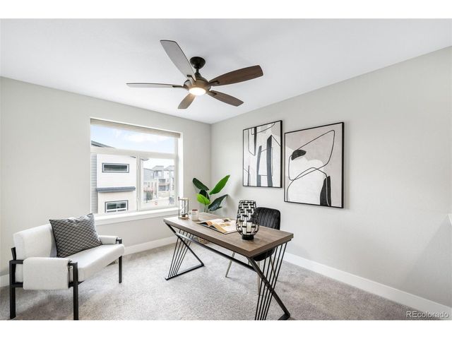 10043 Town Ridge Ln, Lone Tree, CO 80124