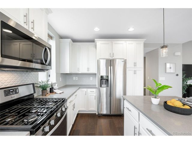 10043 Town Ridge Ln, Lone Tree, CO 80124