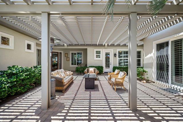 61730 Mesa Court, La Quinta, CA 92253