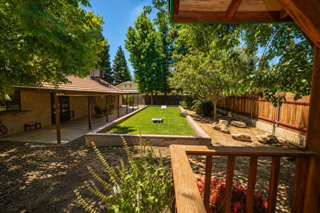 605 W Polson Avenue, Fresno, CA 93612