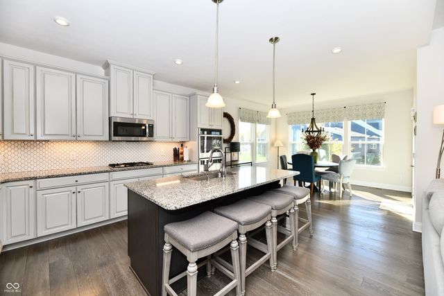 5175 Montview Way, Noblesville, IN 46062