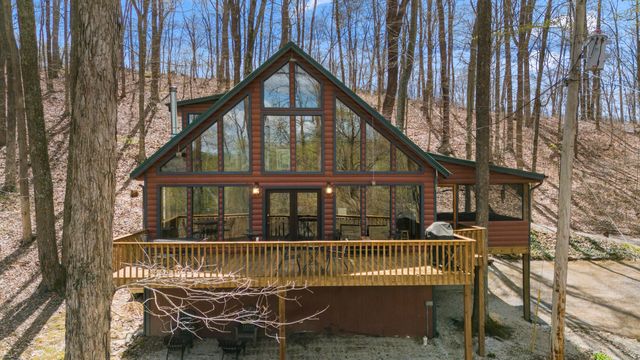 2 Diamond Drive, Stanton, KY 40380