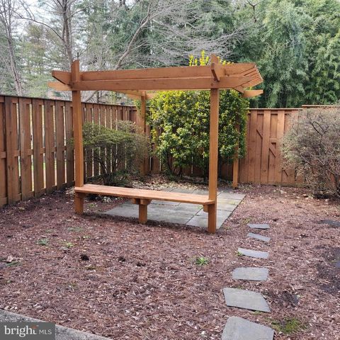 8966 FOOTED RDG, Columbia, MD 21045