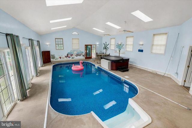 490 S PARK ST, Dallastown, PA 17313