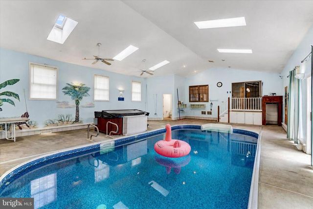 490 S PARK ST, Dallastown, PA 17313