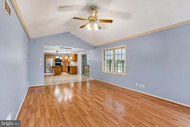 490 S PARK ST, Dallastown, PA 17313