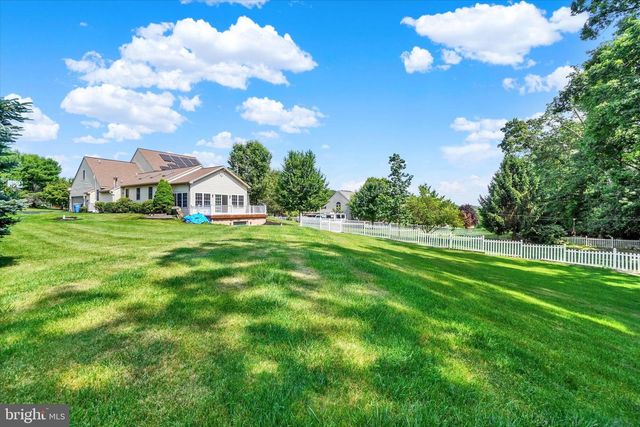 490 S PARK ST, Dallastown, PA 17313