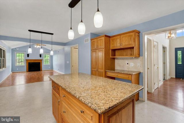 490 S PARK ST, Dallastown, PA 17313