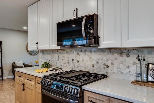 2905 Post Road, Madison, WI 53713