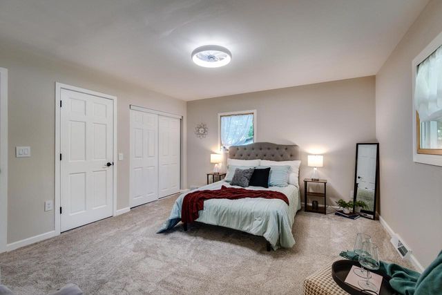 2905 Post Road, Madison, WI 53713