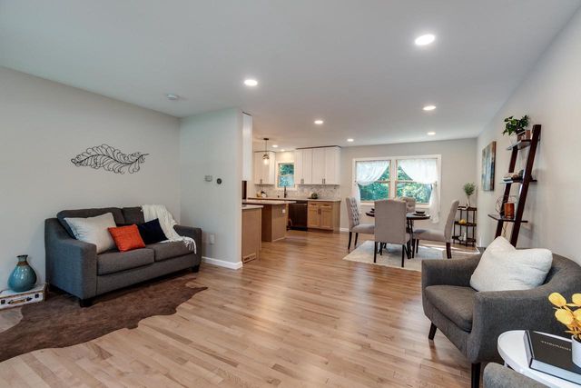2905 Post Road, Madison, WI 53713