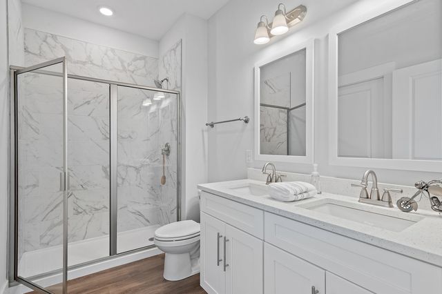 8 Alexander Way, Freeport, FL 32439