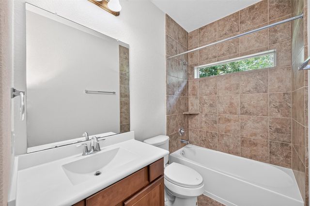 10007 Open Slope Court, Humble, TX 77396