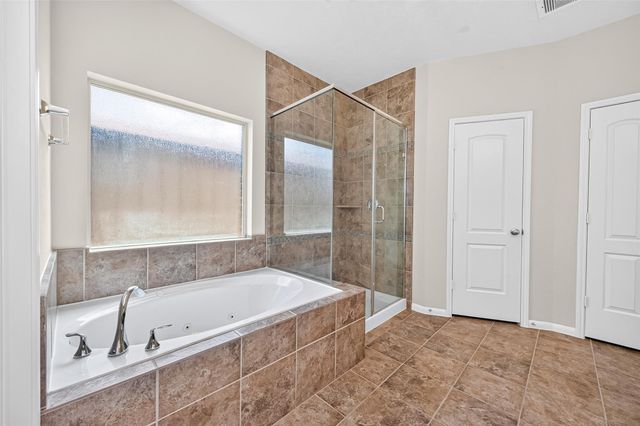 10007 Open Slope Court, Humble, TX 77396