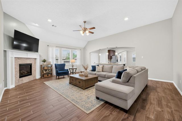 10007 Open Slope Court, Humble, TX 77396