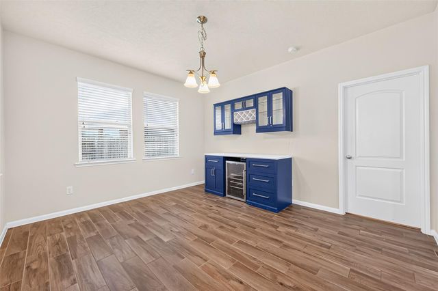 10007 Open Slope Court, Humble, TX 77396