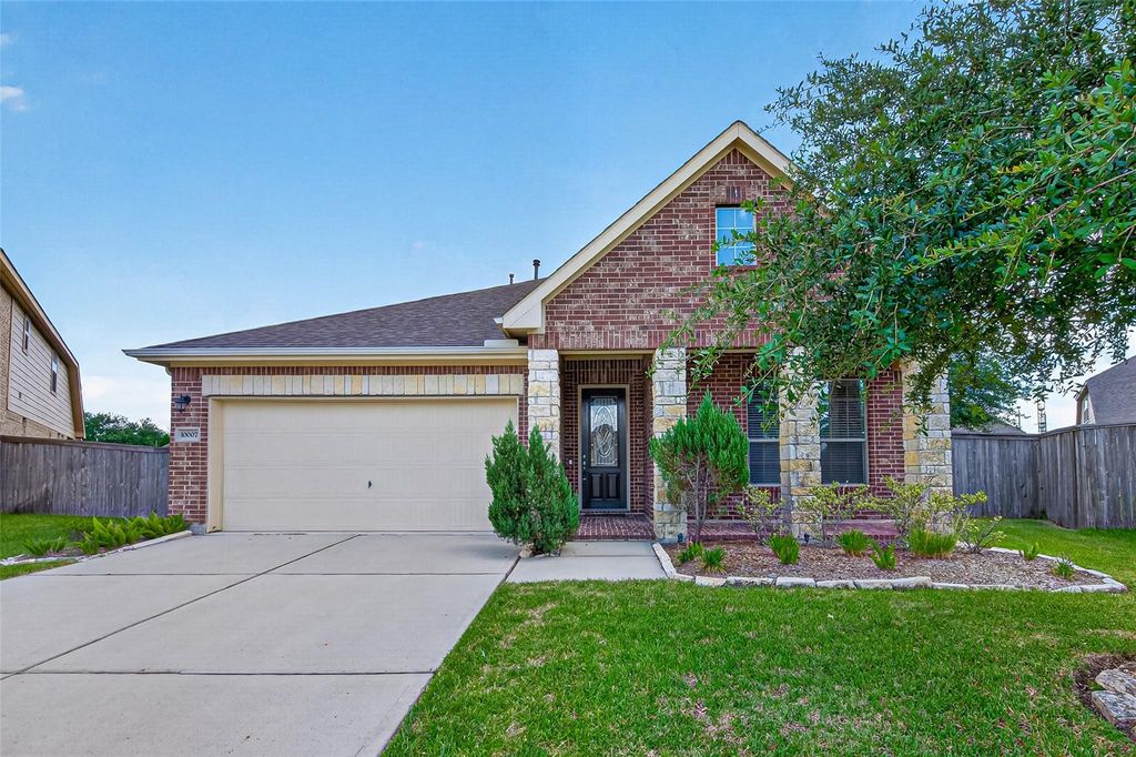 10007 Open Slope Court, Humble, TX 77396