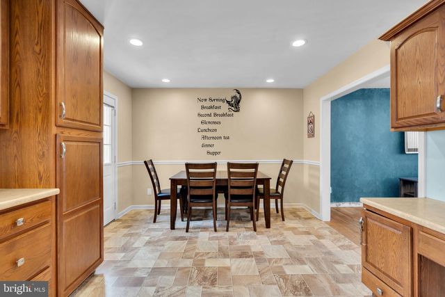 211 MOHAWK TRL, Browns Mills, NJ 08015