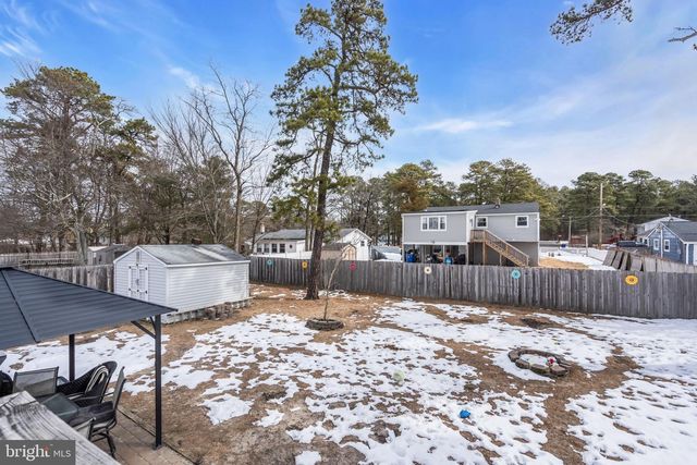 211 MOHAWK TRL, Browns Mills, NJ 08015