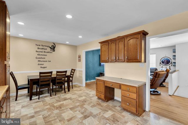 211 MOHAWK TRL, Browns Mills, NJ 08015