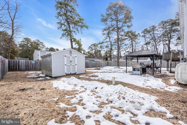 211 MOHAWK TRL, Browns Mills, NJ 08015