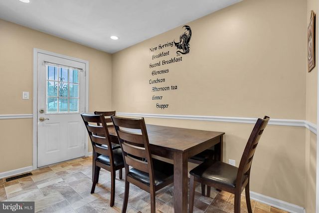 211 MOHAWK TRL, Browns Mills, NJ 08015