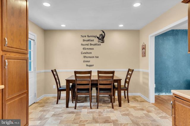 211 MOHAWK TRL, Browns Mills, NJ 08015