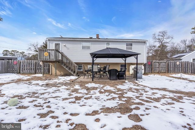 211 MOHAWK TRL, Browns Mills, NJ 08015