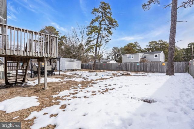 211 MOHAWK TRL, Browns Mills, NJ 08015