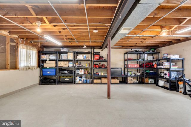 211 MOHAWK TRL, Browns Mills, NJ 08015