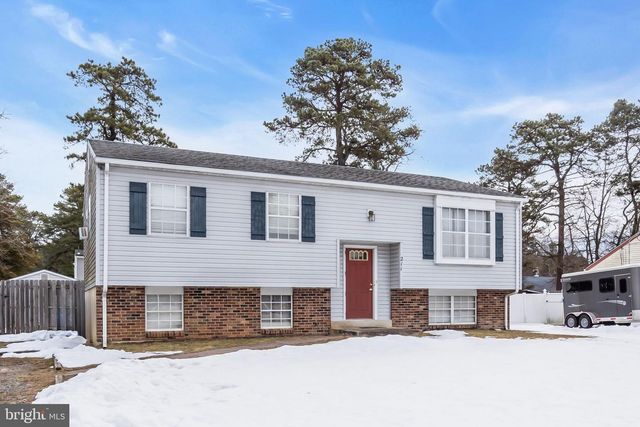 211 MOHAWK TRL, Browns Mills, NJ 08015