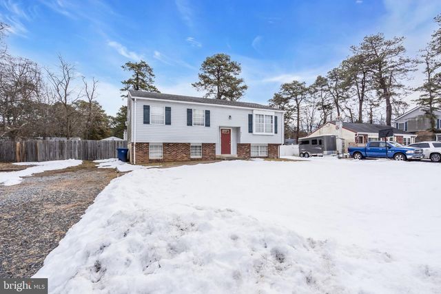 211 MOHAWK TRL, Browns Mills, NJ 08015