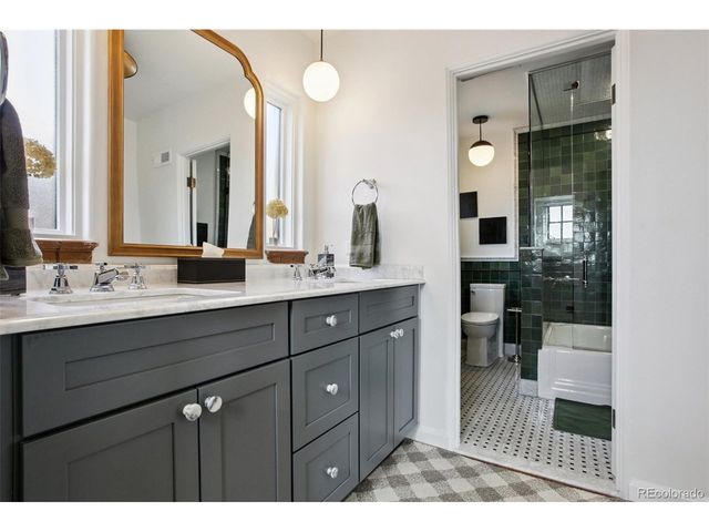 1521 Monaco Pkwy, Denver, CO 80220