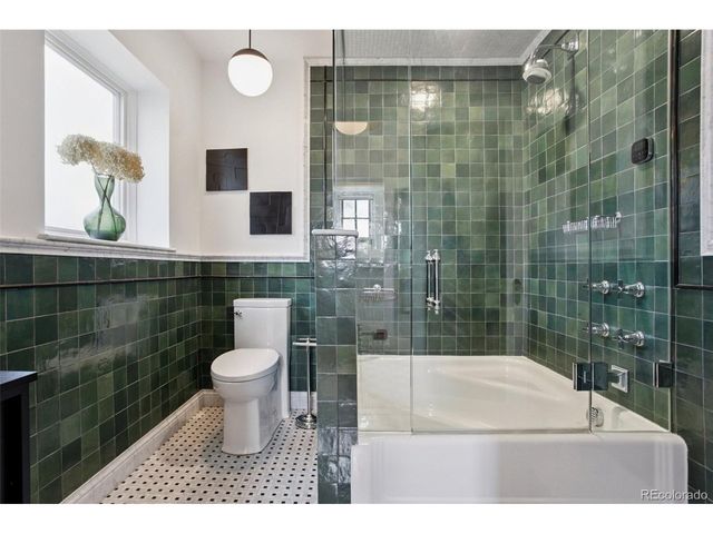 1521 Monaco Pkwy, Denver, CO 80220