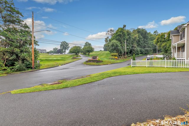 2 Mary Street, Shelton, CT 06484