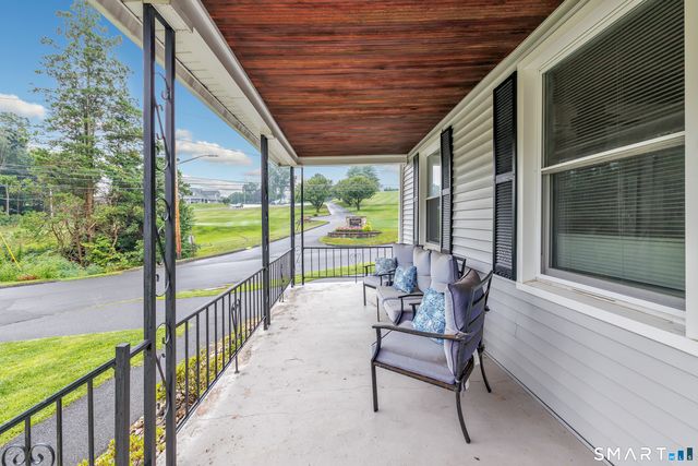 2 Mary Street, Shelton, CT 06484