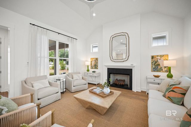 152 Hyacinth Street, Fairhope, AL 36532