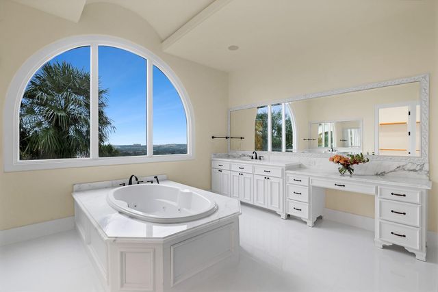 59 Majestic Way, San Antonio, TX 78257