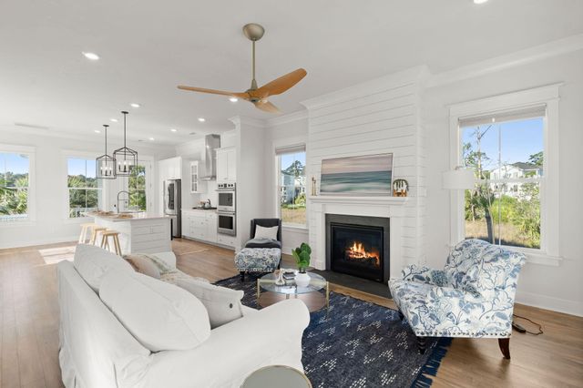 935 Governors Cay Circle, Charleston, SC 29492