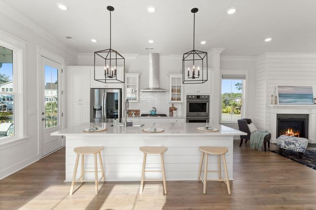 935 Governors Cay Circle, Charleston, SC 29492