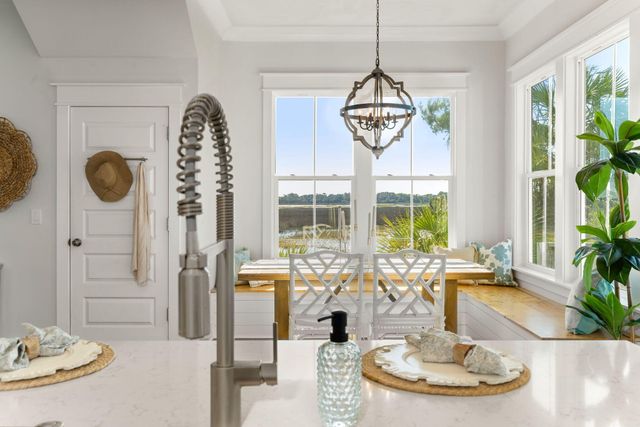935 Governors Cay Circle, Charleston, SC 29492