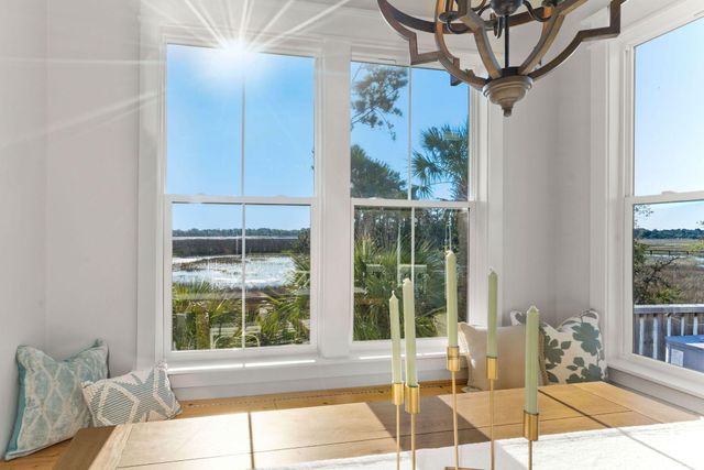 935 Governors Cay Circle, Charleston, SC 29492