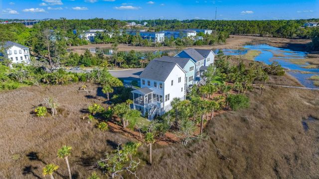 935 Governors Cay Circle, Charleston, SC 29492