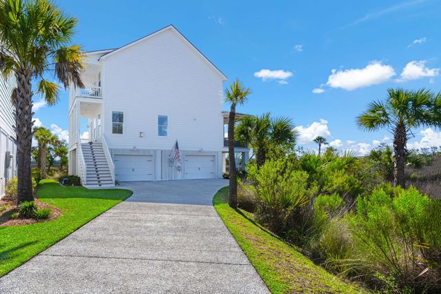 935 Governors Cay Circle, Charleston, SC 29492